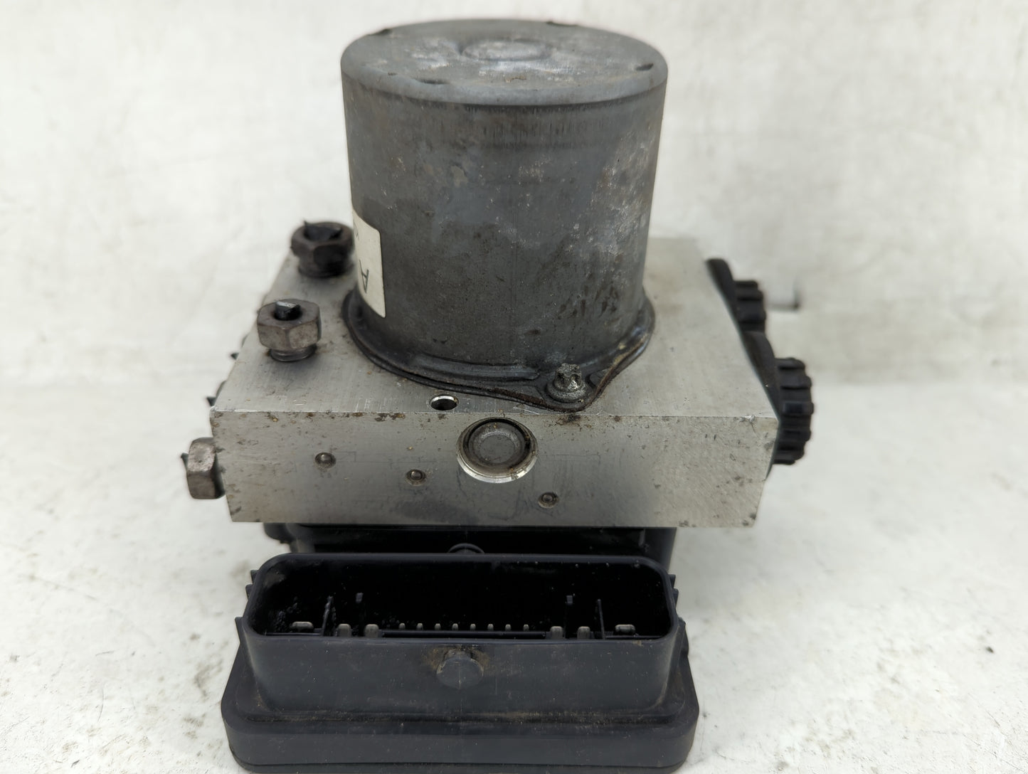 2019-2020 Ford F-150 ABS Pump Control Module Replacement P/N:KL34-2B373-AD 0265258616 Fits Fits 2019 2020 OEM Used Auto Part