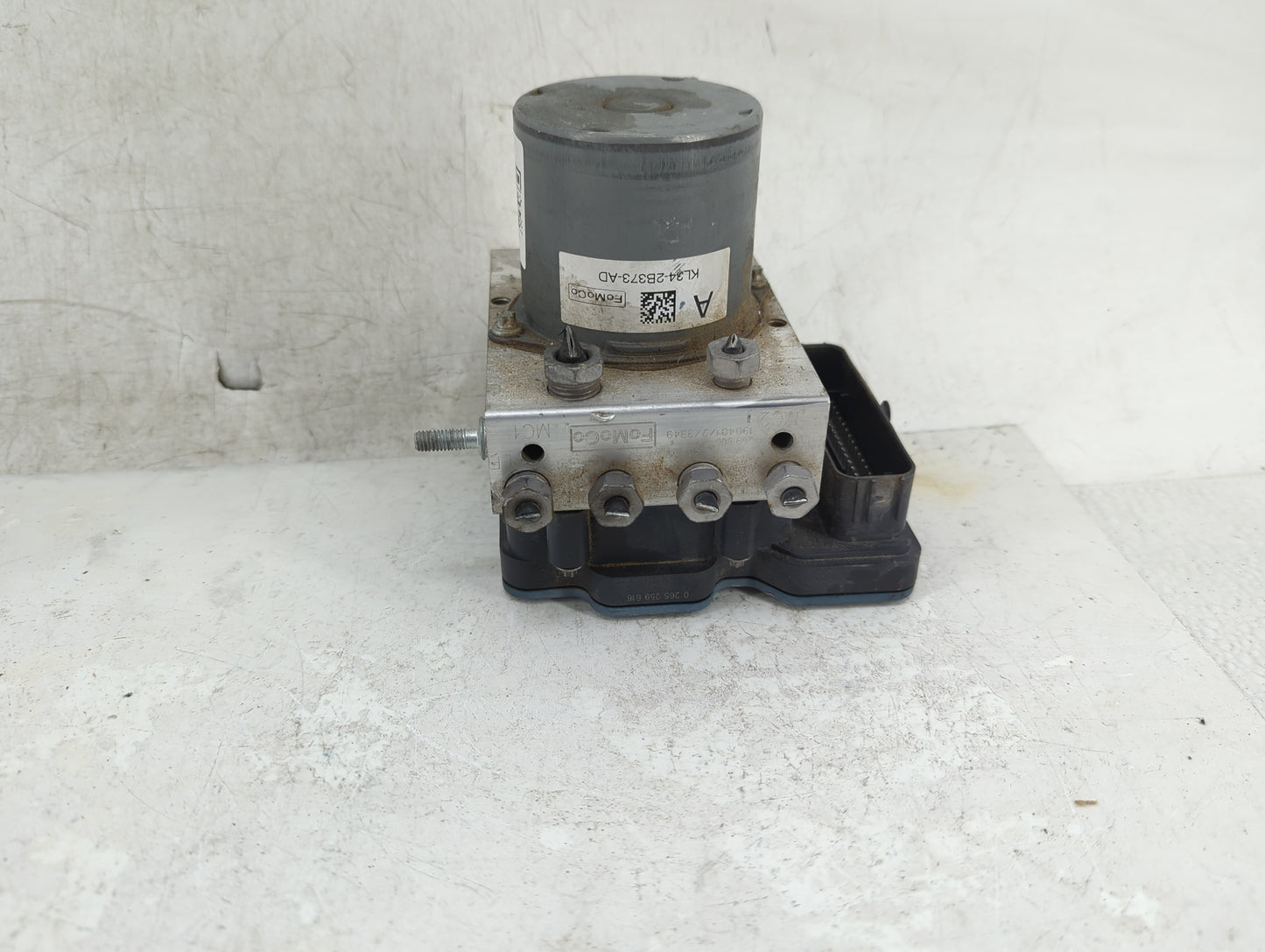 2019-2020 Ford F-150 ABS Pump Control Module Replacement Fits Fits 2019 2020 OEM Used Auto Parts - Oemusedautoparts1.com