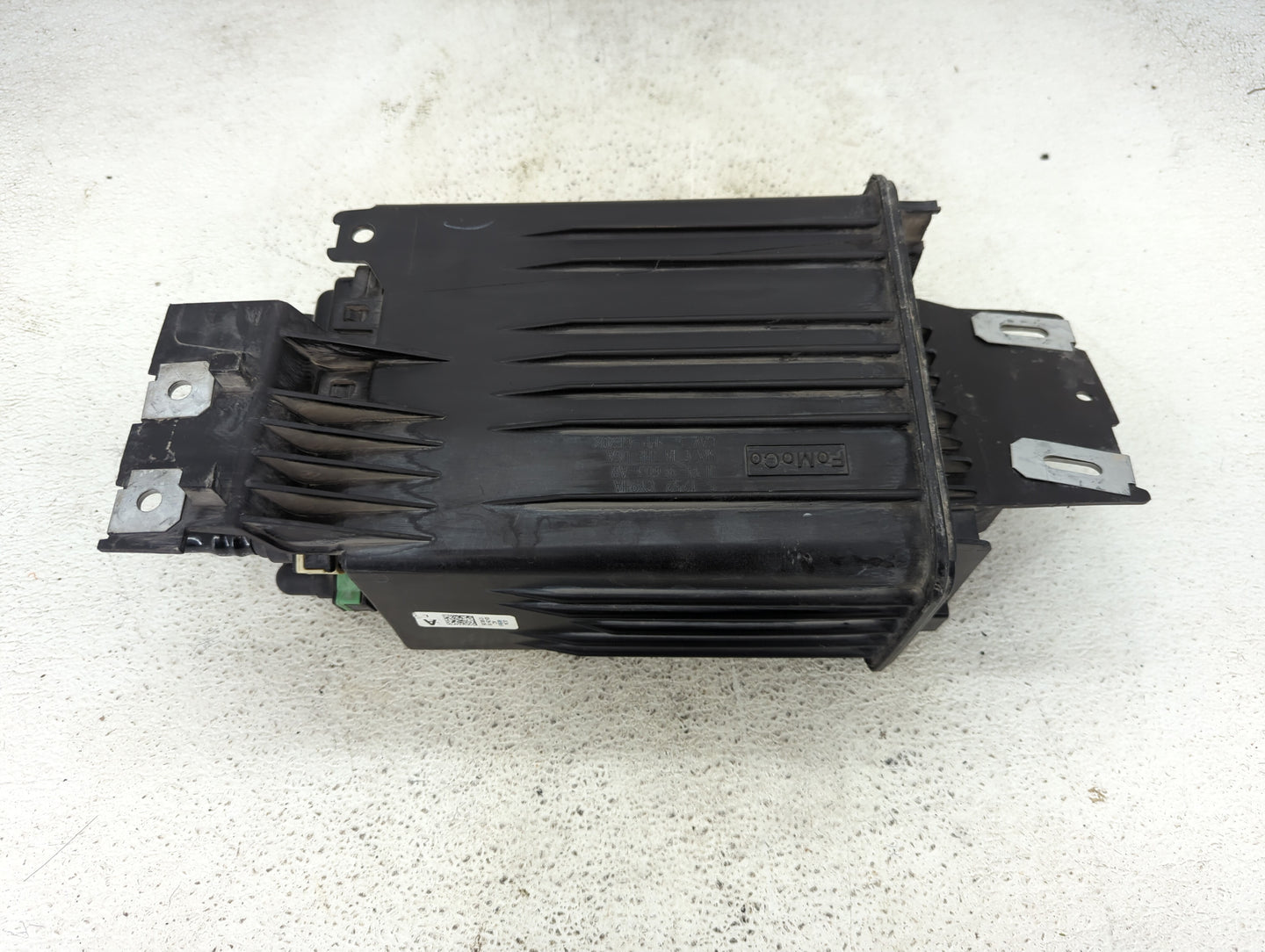 2019 Ford F-150 Fuel Vapor Charcoal Canister 1432272 - Oemusedautoparts1.com