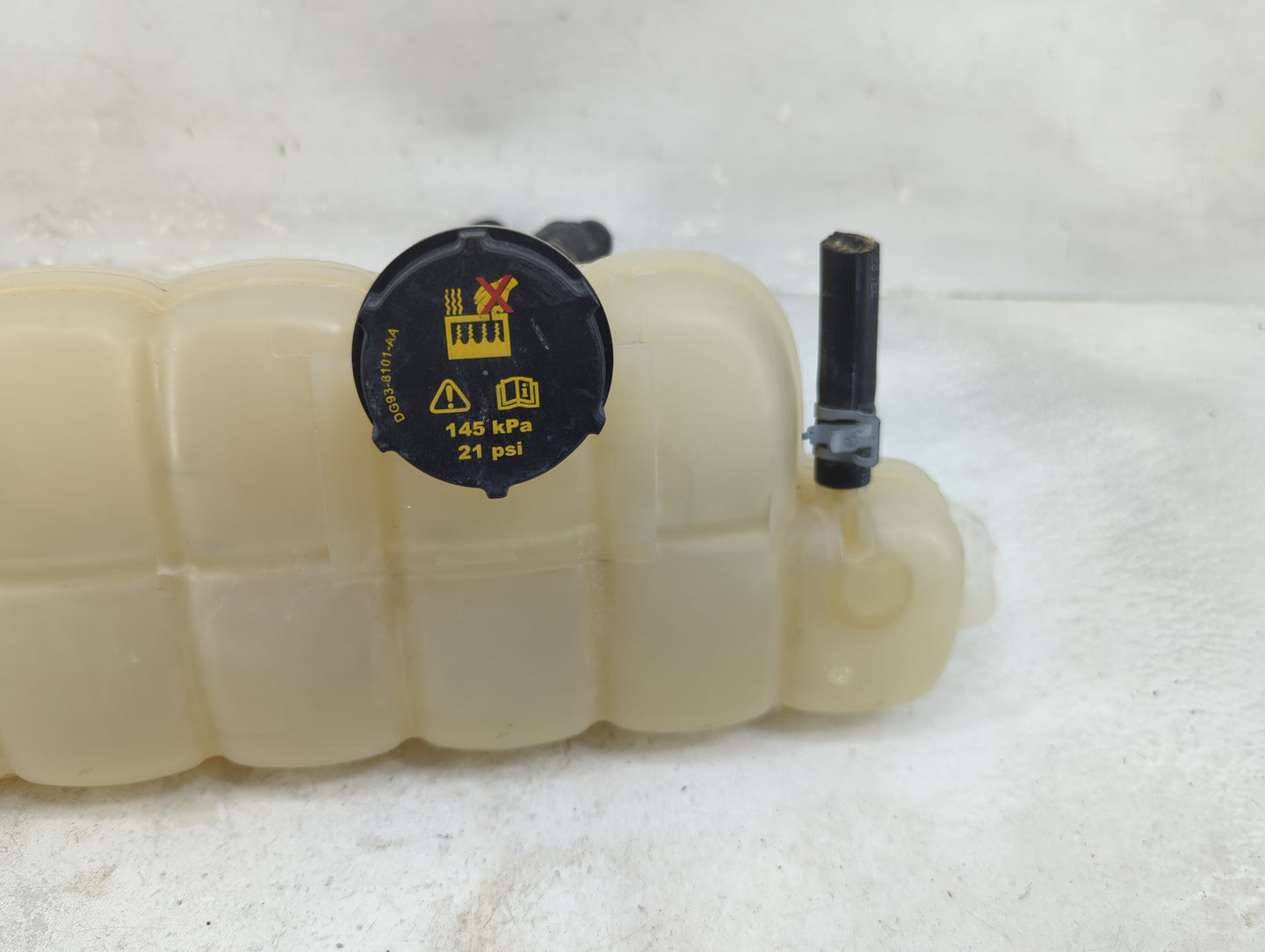 2015-2022 Ford F-150 Radiator Coolant Overflow Expansion Tank Bottle 1433269 - Oemusedautoparts1.com