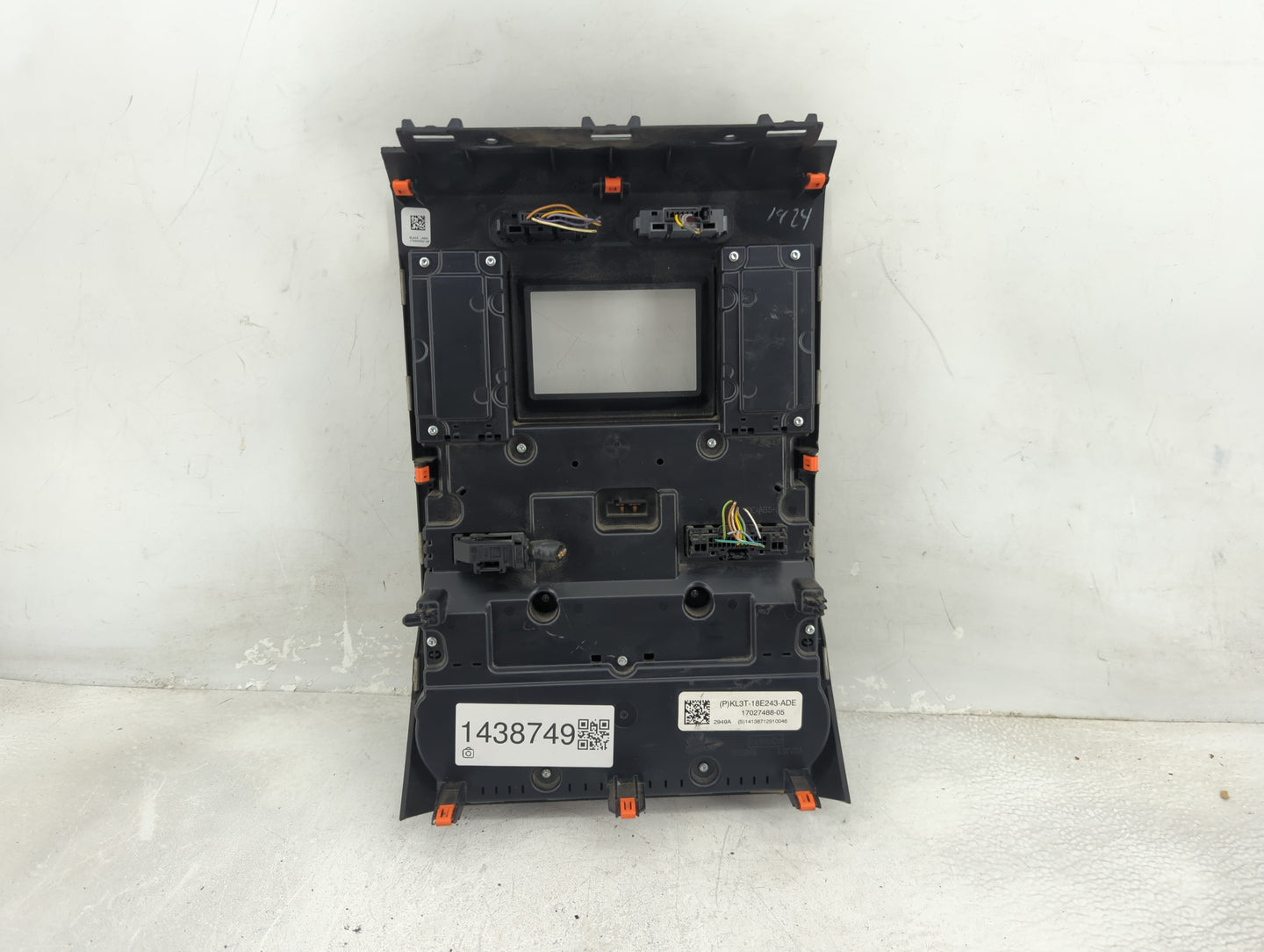 2019-2020 Ford F-150 Radio Control Panel Black - Oemusedautoparts1.com