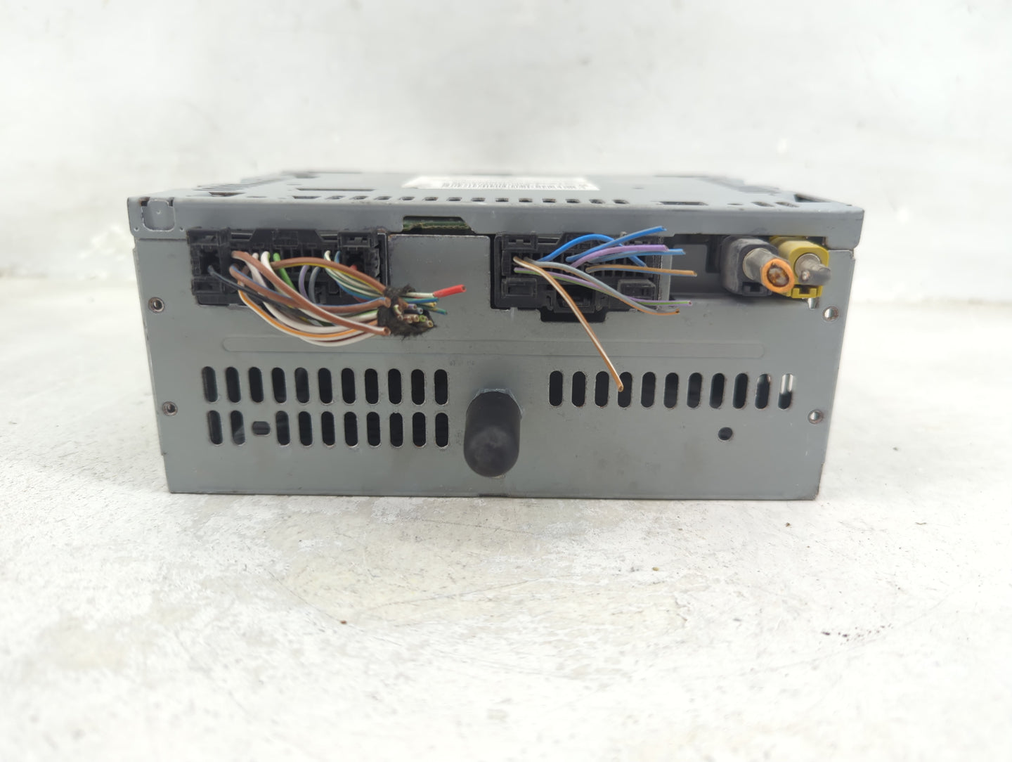2019-2020 Ford F-150 Radio AM FM Cd Player Receiver Replacement P/N:KL3T-18D832-BH Fits Fits 2019 2020 OEM Used Auto Parts -