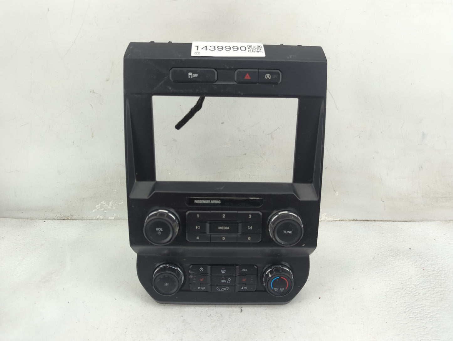 2019 Ford F-150 Climate Control Module Temperature AC/Heater Replacement P/N:KL3T-18E243-CDE Fits OEM Used Auto Parts - Oemu