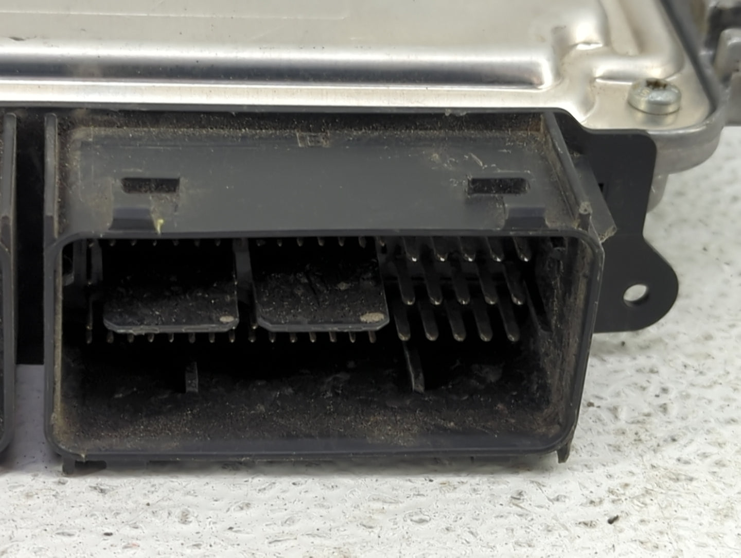2018-2020 Ford F-150 PCM Engine Control Computer ECU ECM PCU OEM P/N:JL3A-12A650-APA HL3A-12B684-AYB Fits Fits 2018 2019 202
