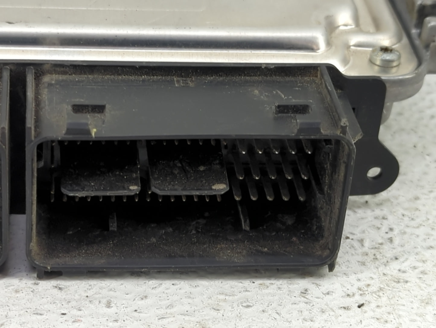 2018-2020 Ford F-150 PCM Engine Control Computer ECU ECM PCU OEM P/N:JL3A-12A650-APA HL3A-12B684-AYB Fits Fits 2018 2019 202
