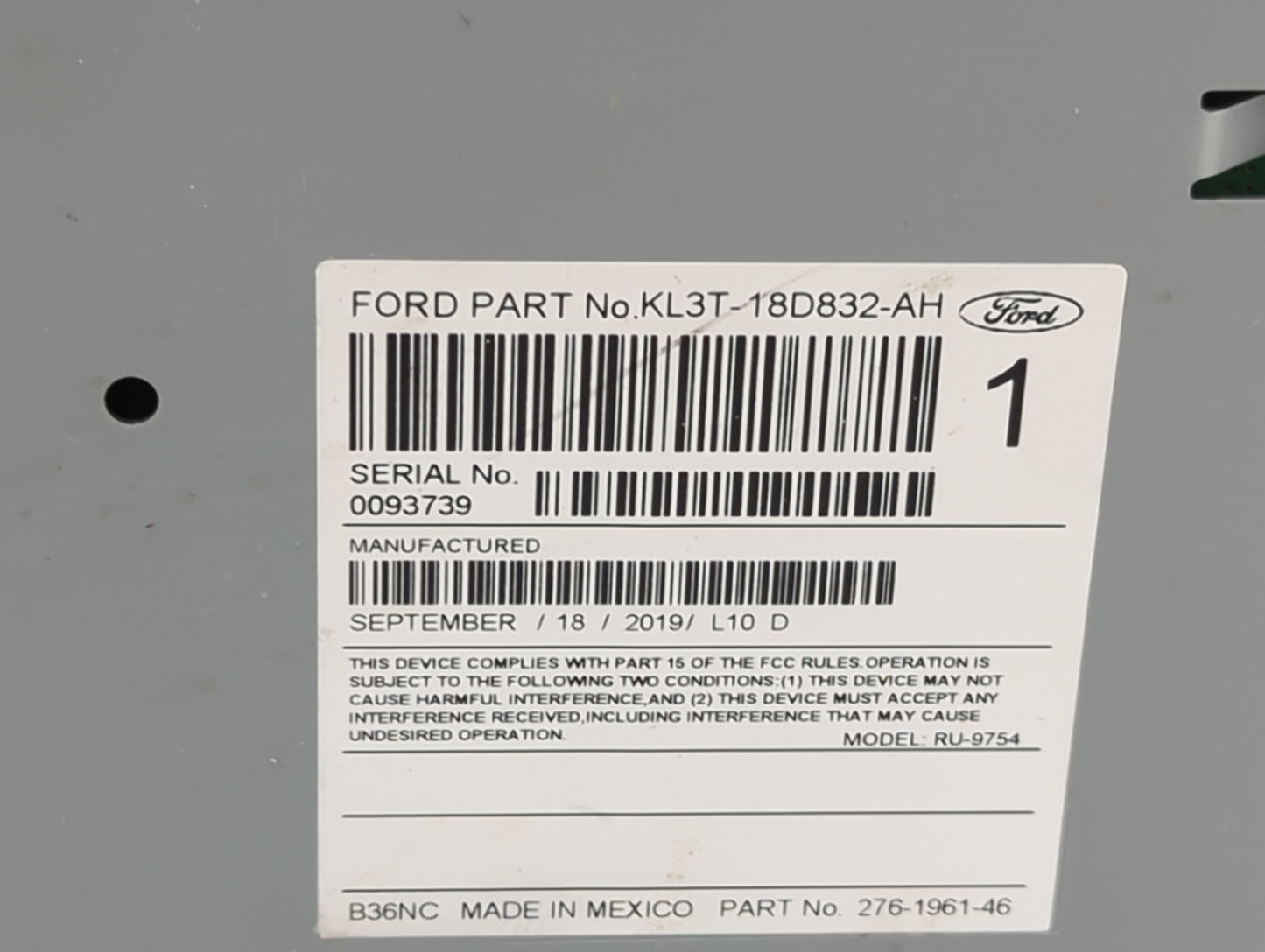 2019-2020 Ford F-150 Radio AM FM Cd Player Receiver Replacement P/N:KL3T-18D832-AH Fits Fits 2019 2020 OEM Used Auto Parts -