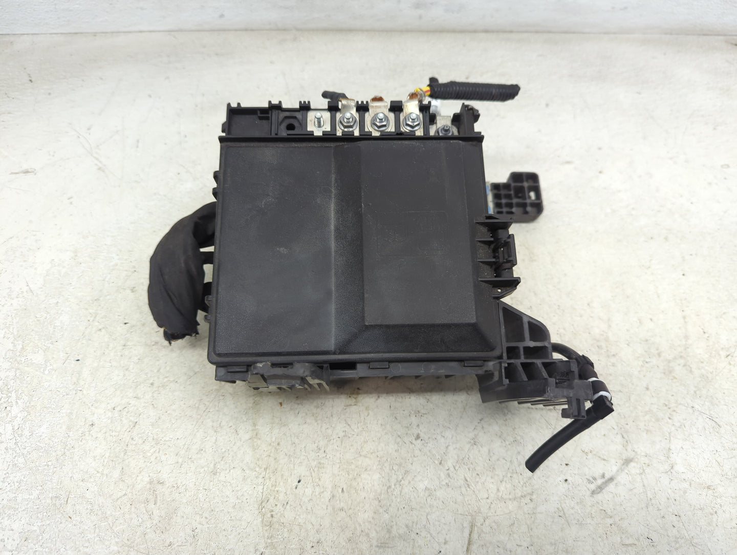 2018-2020 Ford F-150 Fusebox Fuse Box Panel Relay Module P/N:JL3T-14300-AD 8U2T-14B192-BA, 8U2T-14B192-AB Fits Fits 2018 201