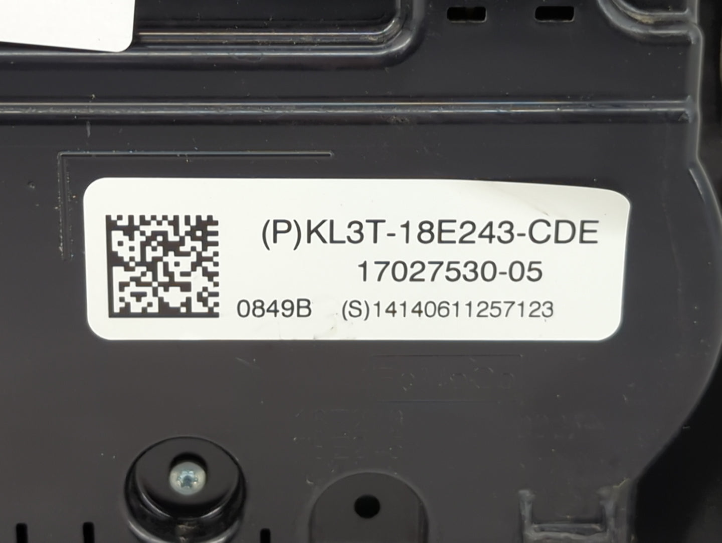 2019-2020 Ford F-150 Radio Control Panel Black 1464369 - Oemusedautoparts1.com