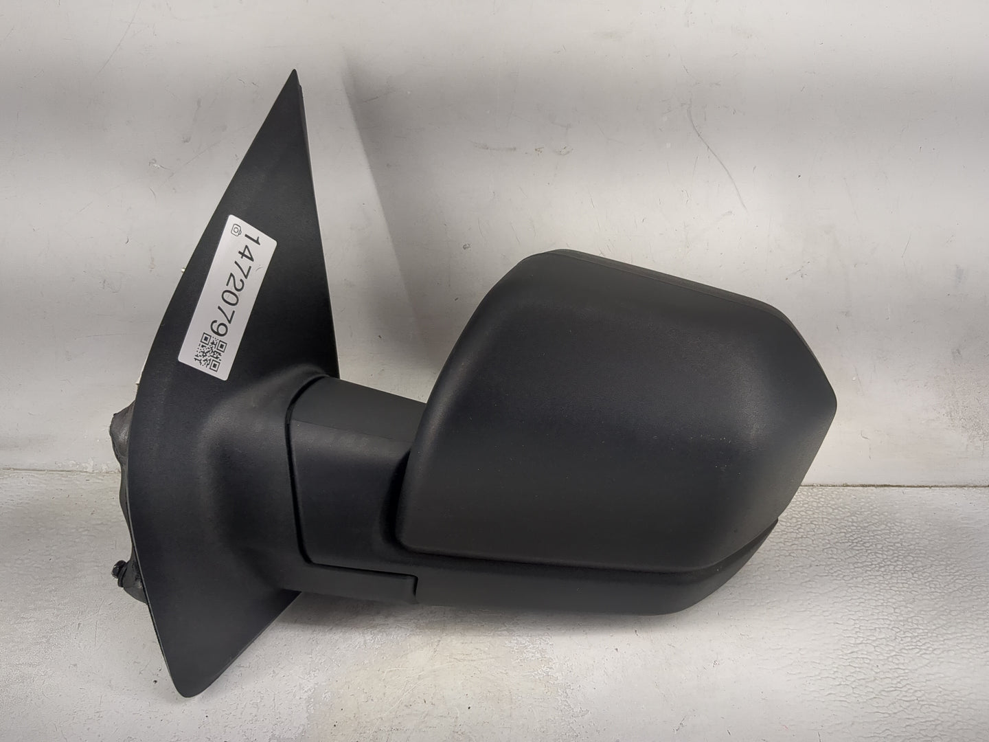 2015-2020 Ford F-150 Driver Side View Mirror - Left Door Mirror OEM Used - Oemusedautoparts1.com