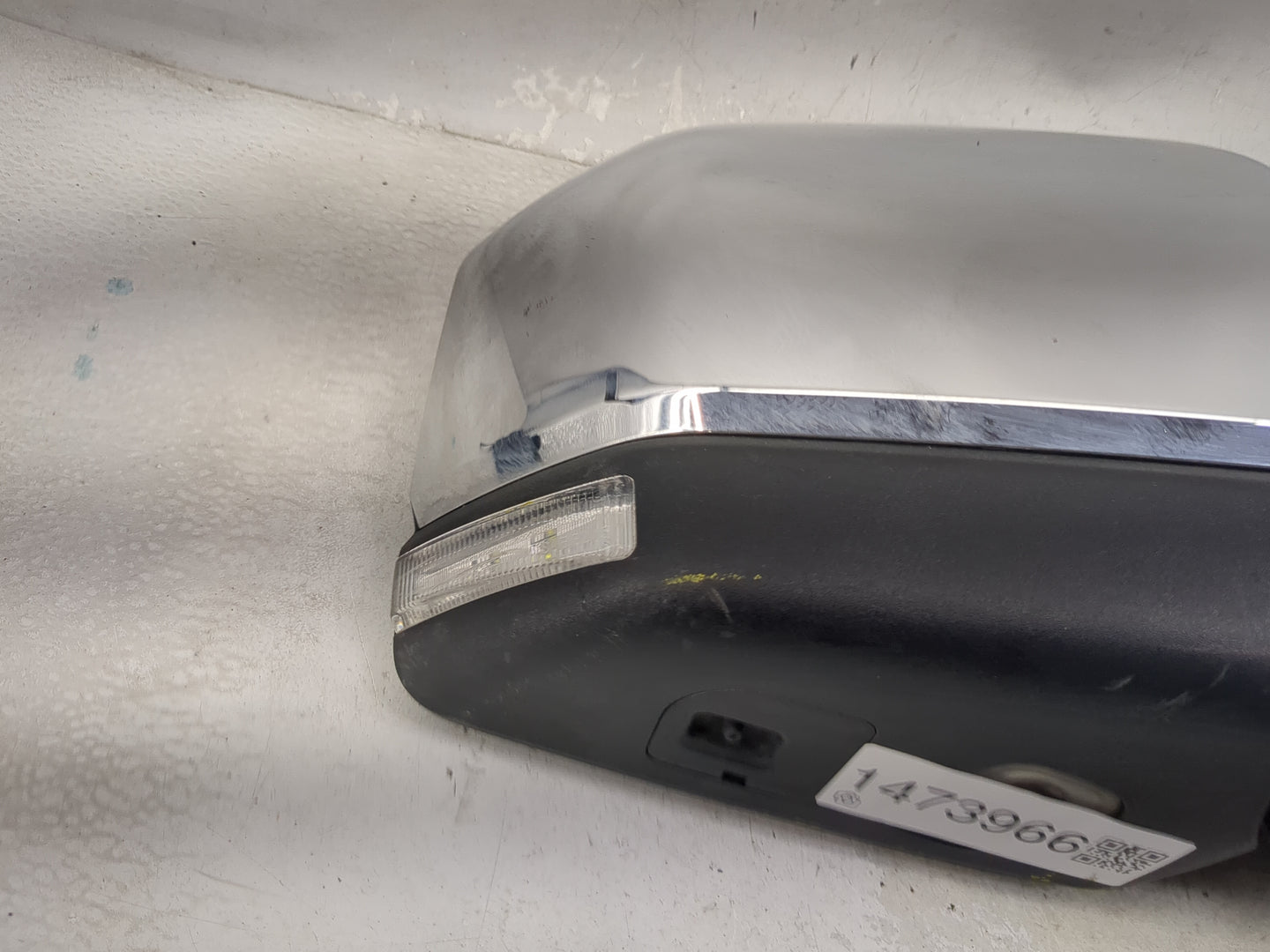 2019-2020 Ford F-150 Passenger Side View Mirror - Right Door Mirror OEM Used - Oemusedautoparts1.com