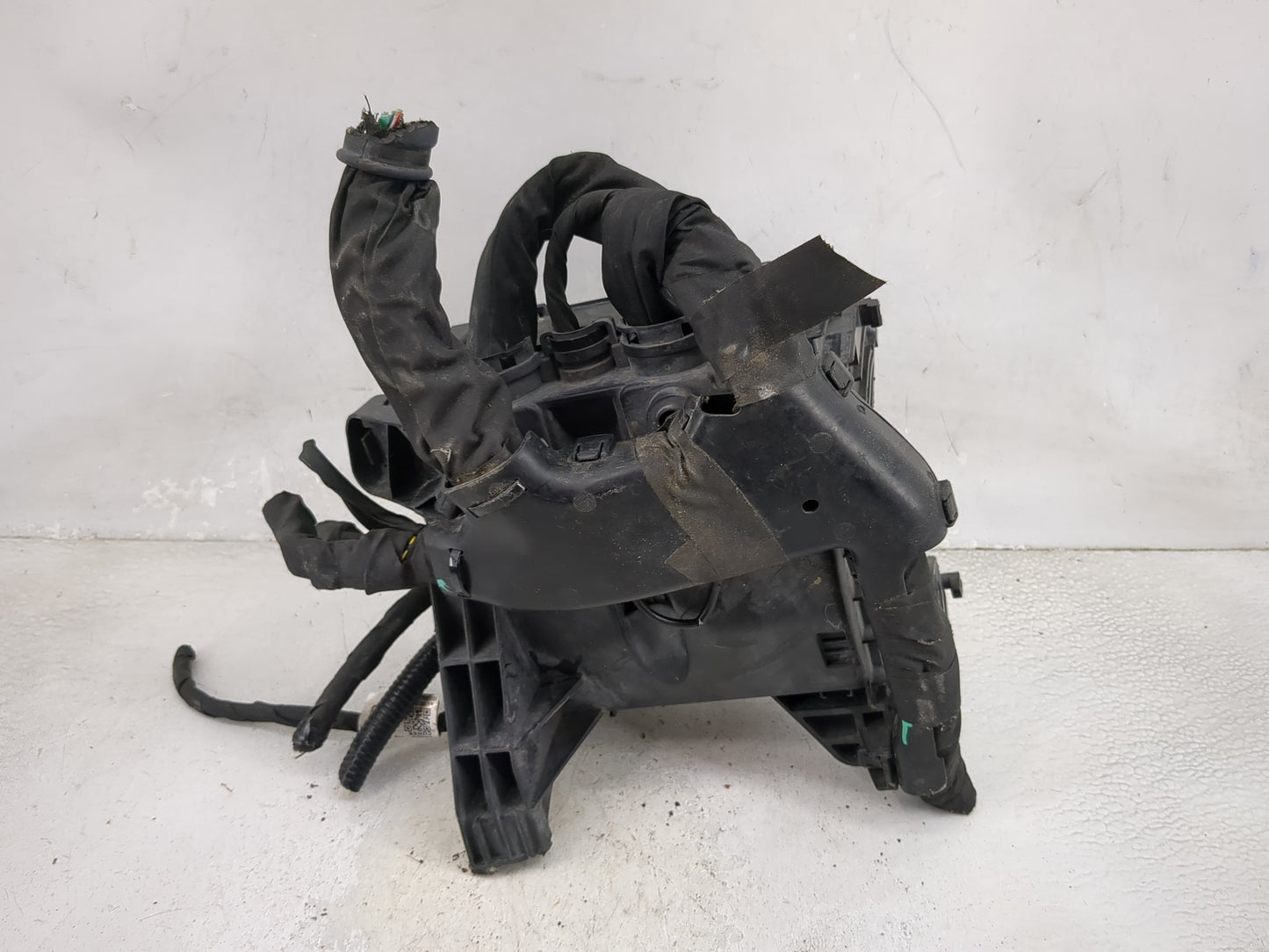 2018-2020 Ford F-150 Fusebox Fuse Box Panel Relay Module P/N:JU5T-14A003-EA 8T2T-14B192-AB Fits Fits 2018 2019 2020 OEM Used