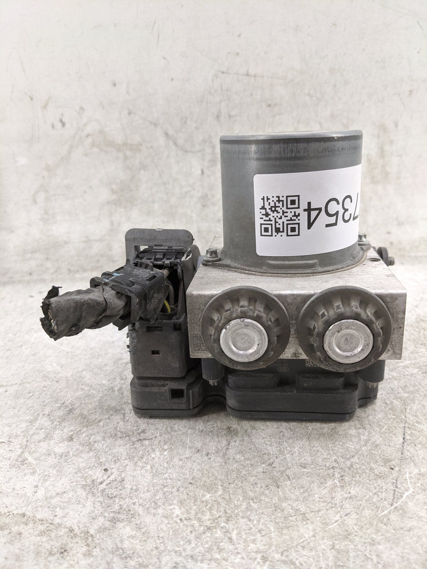 2019-2020 Ford F-150 ABS Pump Control Module Replacement P/N:KL34-2B373-AD 0265956747, 0265259616, 2265106539 Fits Fits 2019