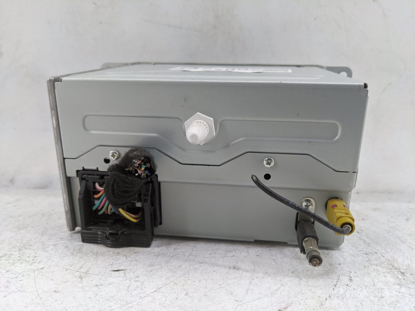 2019-2020 Ford F-150 Radio AM FM Cd Player Receiver Replacement P/N:20854719 Fits Fits 2019 2020 OEM Used Auto Parts - Oemus