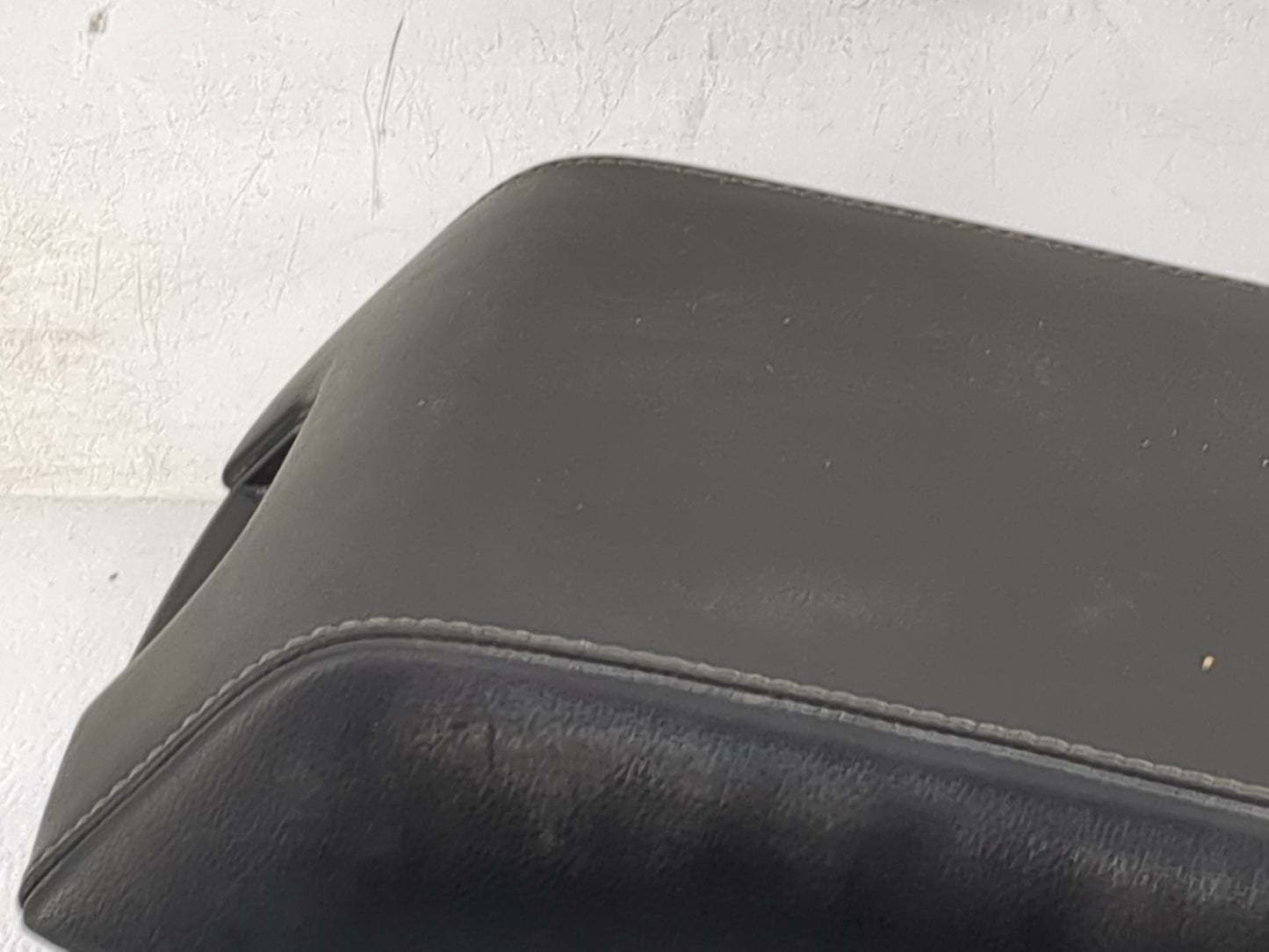 2019 Ford F-150 Center Console Armrest Cover Lid P/N:FL3T-15115A44 Fits OEM Used Auto Parts - Oemusedautoparts1.com