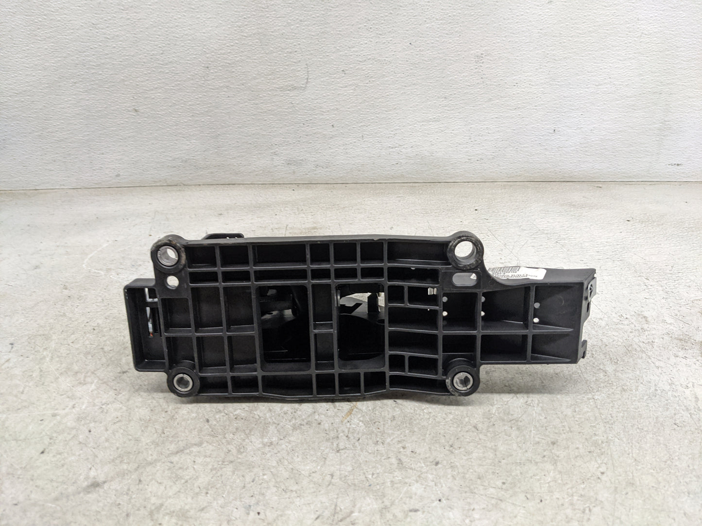 2019 Ford F-150 Floor Console Assembly Shifter 1480386 - Oemusedautoparts1.com