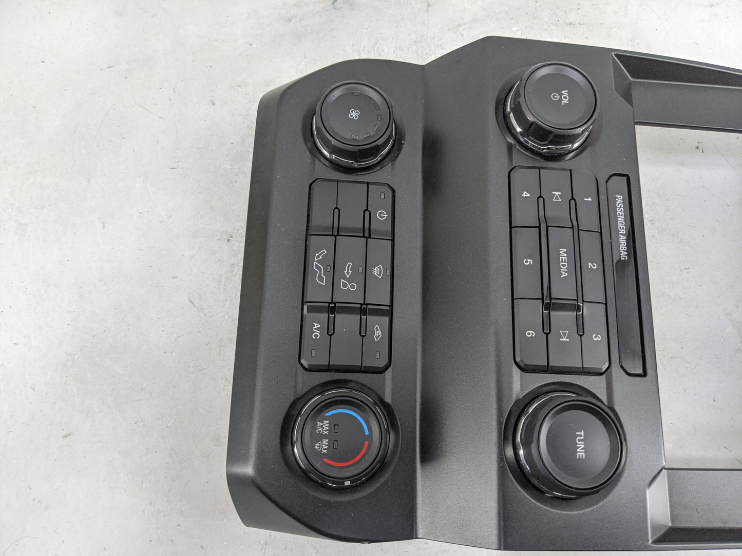 2019-2020 Ford F-150 Radio Control Panel 1483045 - Oemusedautoparts1.com