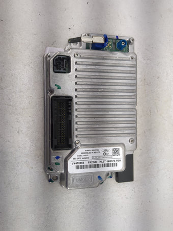 compare product 2019-2020 Ford F-150 Communication Control Module 1483976