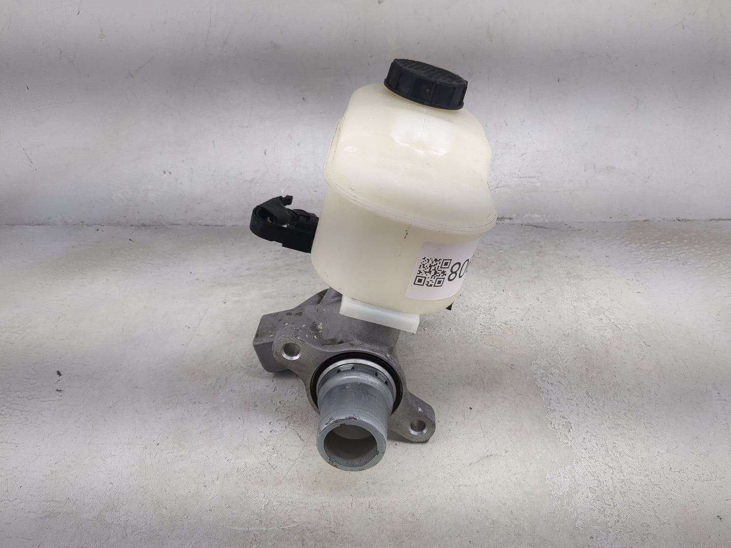 2018-2020 Ford F-150 Brake Master Cylinder 1490908 - Oemusedautoparts1.com