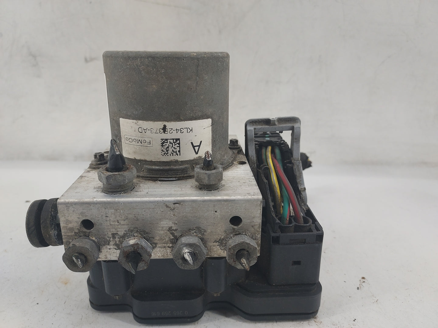 2019-2020 Ford F-150 ABS Pump Control Module Replacement P/N:KL34-2B373-AD 0265259676 Fits Fits 2019 2020 OEM Used Auto Part