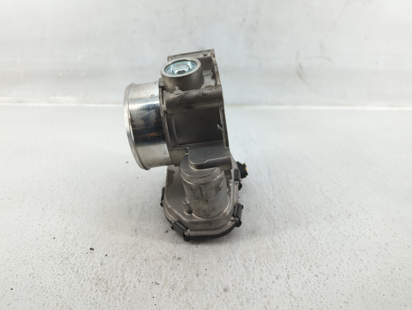 2017-2022 Ford F-150 Throttle Body P/N:HL3E 9F991 AA Fits Fits 2017 2018 2019 2020 2021 2022 OEM Used Auto Parts - Oemusedau