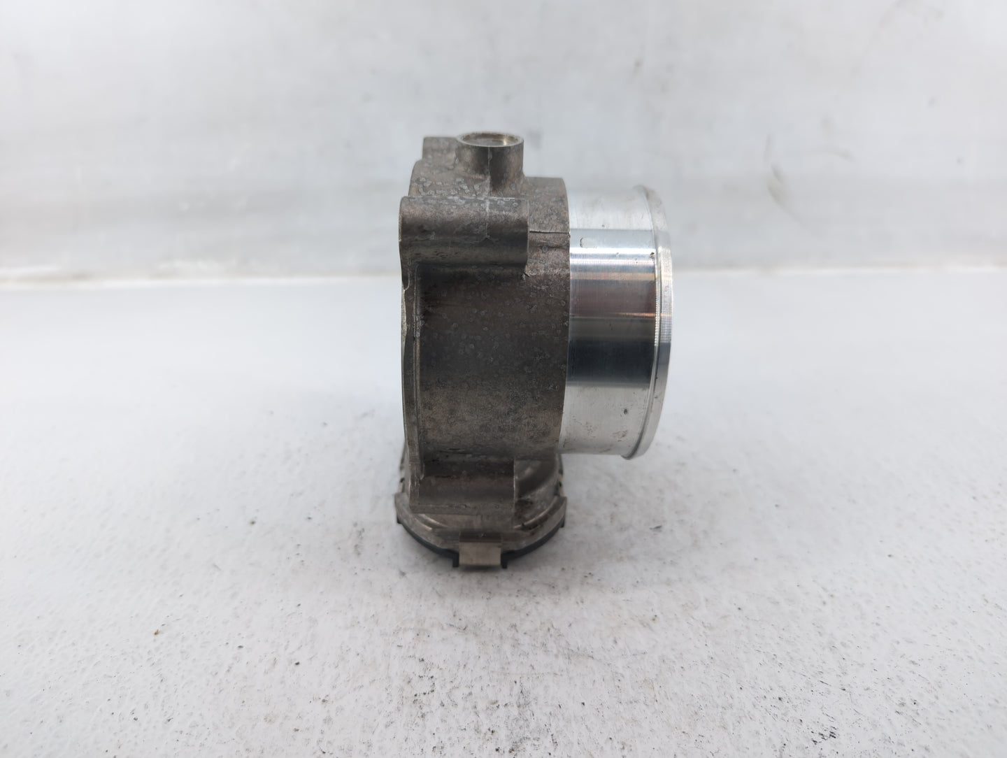 2018-2020 Ford F-150 Throttle Body P/N:JL3E-9F991-AA Fits Fits 2018 2019 2020 2021 2022 OEM Used Auto Parts - Oemusedautopar