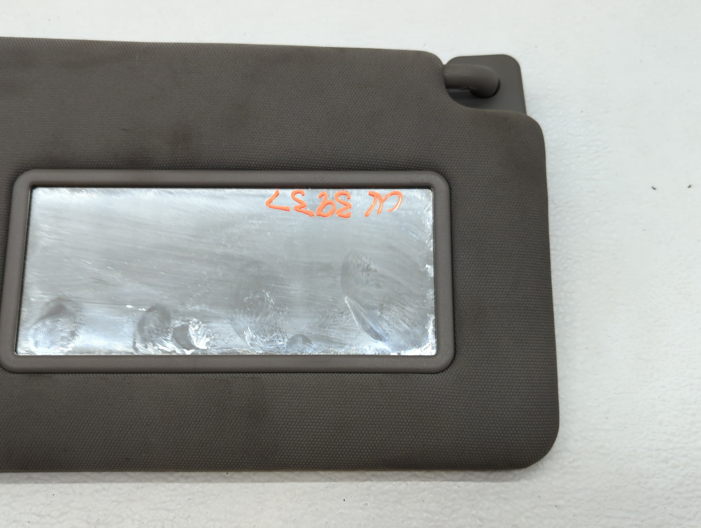 2018-2020 Ford F-150 Sun Visor Shade Replacement Passenger Right Mirror Fits Fits 2018 2019 2020 OEM Used Auto Parts - Oemus