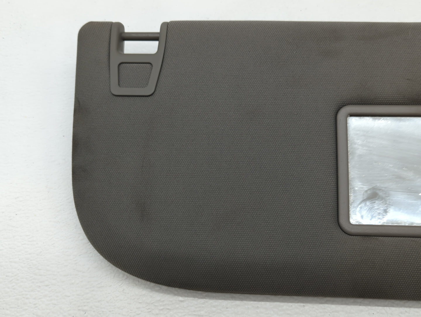 2018-2020 Ford F-150 Sun Visor Shade Replacement Passenger Right Mirror Fits Fits 2018 2019 2020 OEM Used Auto Parts - Oemus