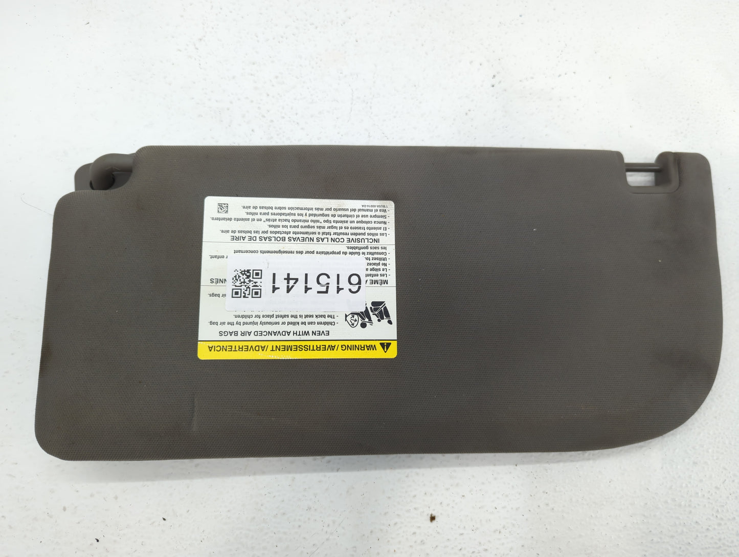 2018-2020 Ford F-150 Sun Visor Shade Replacement Driver Left Mirror Fits Fits 2018 2019 2020 OEM Used Auto Parts - Oemusedau
