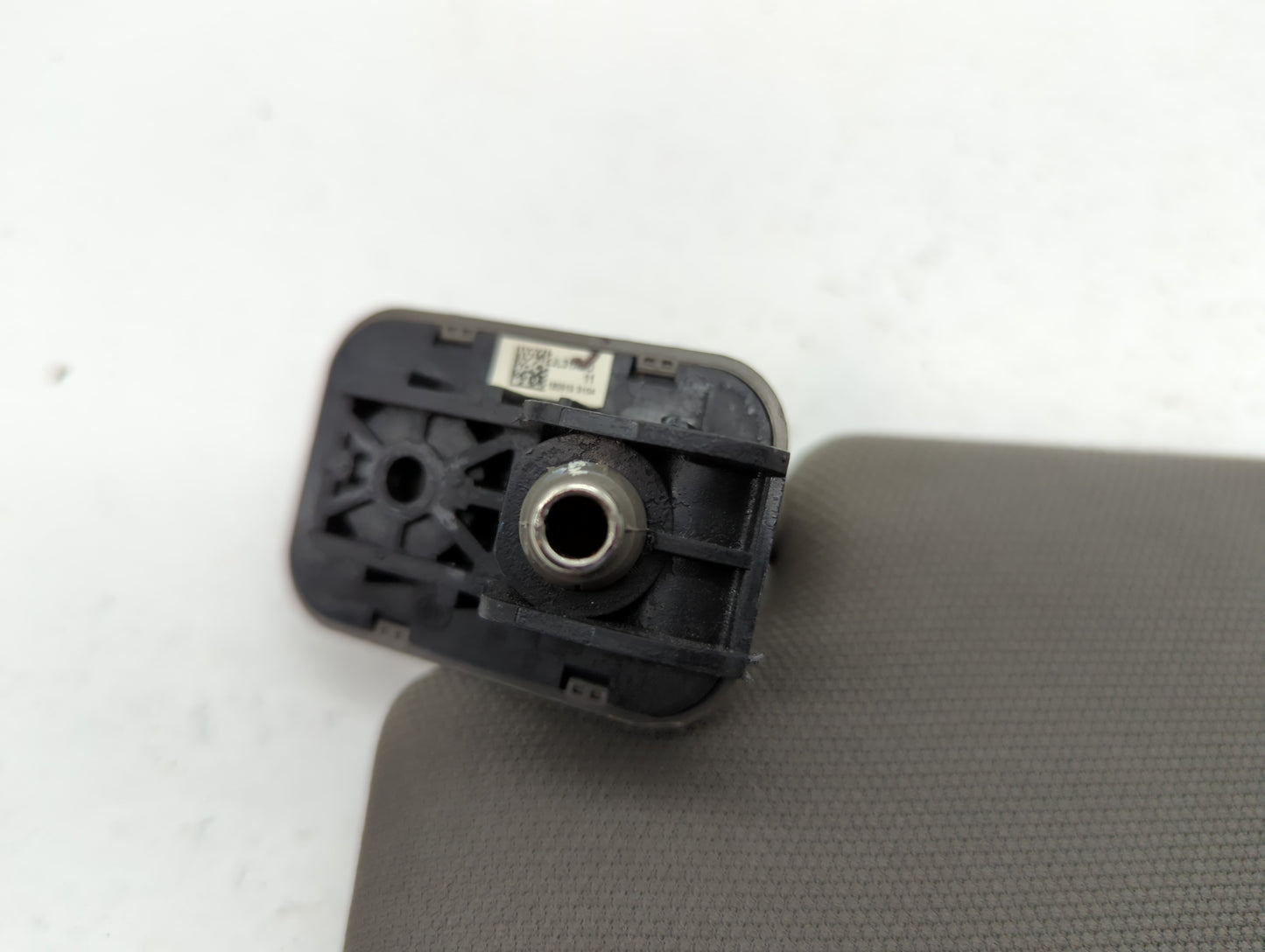 2018-2020 Ford F-150 Sun Visor Shade Replacement Passenger Right Mirror Fits Fits 2018 2019 2020 OEM Used Auto Parts - Oemus