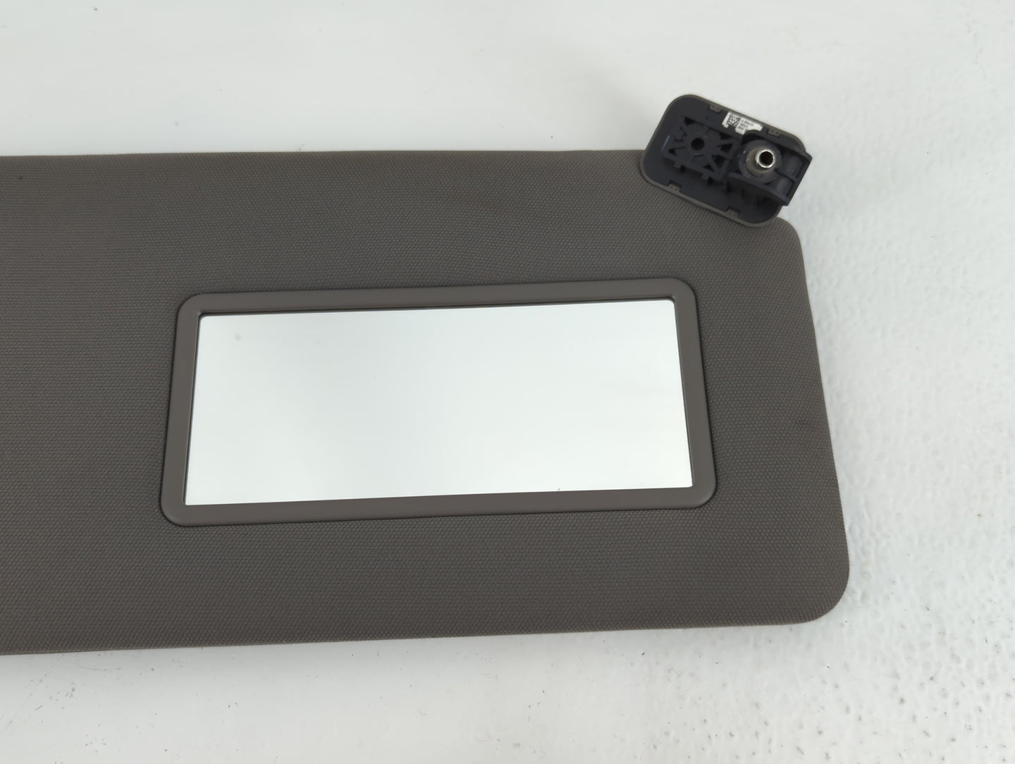 2019 Ford F-150 Sun Visor Shade Replacement Driver Left Mirror Fits OEM Used Auto Parts - Oemusedautoparts1.com