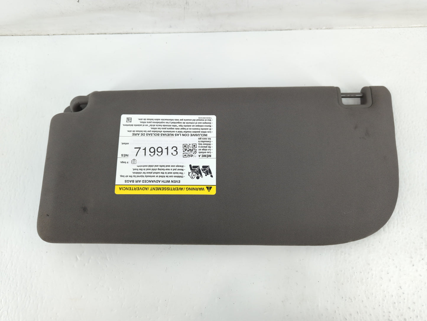 2019 Ford F-150 Sun Visor Shade Replacement Driver Left Mirror Fits OEM Used Auto Parts - Oemusedautoparts1.com