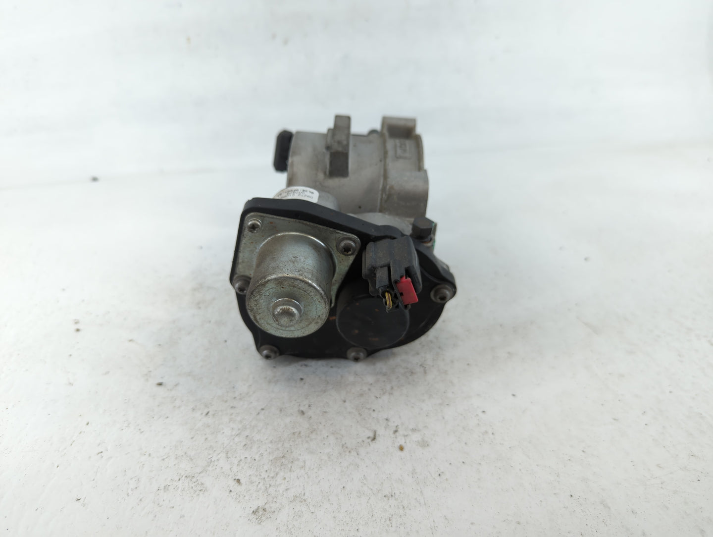 2018-2022 Ford F-150 Throttle Body P/N:09272 C108Q 8L3E-9F991-BA Fits Fits 2018 2019 2020 2021 2022 OEM Used Auto Parts - Oe