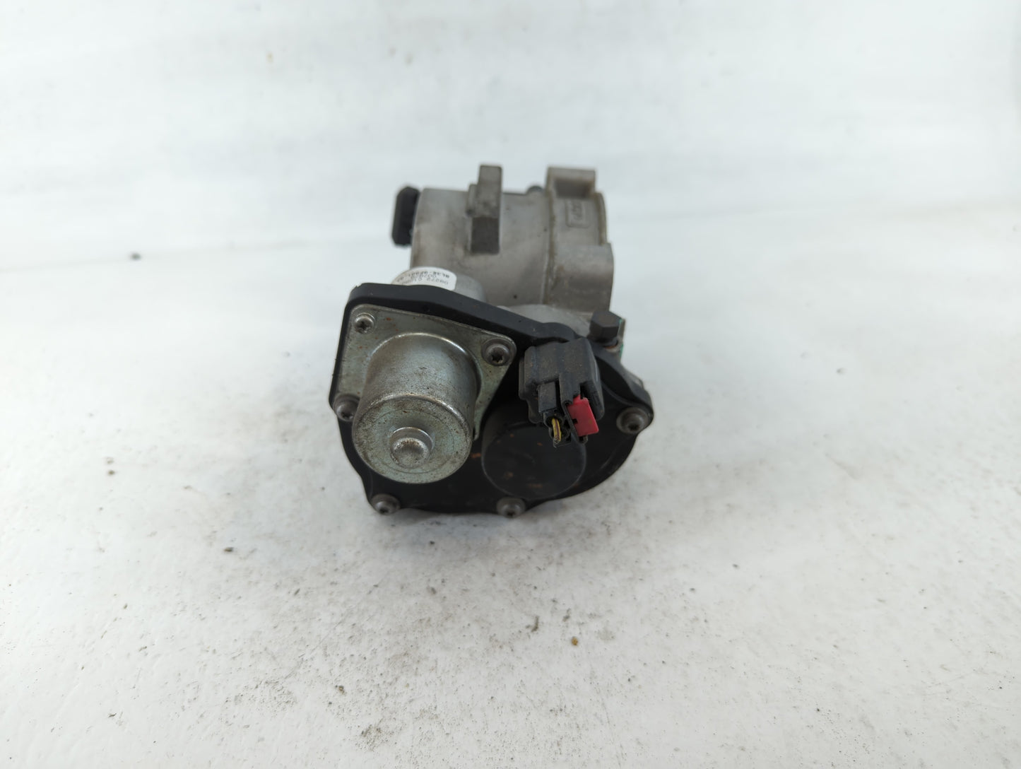 2018-2022 Ford F-150 Throttle Body P/N:09272 C108Q 8L3E-9F991-BA Fits Fits 2018 2019 2020 2021 2022 OEM Used Auto Parts - Oe