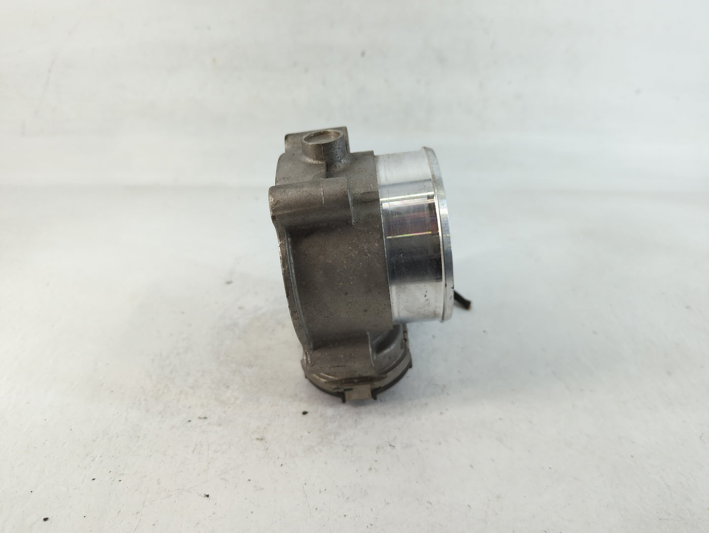 2018-2020 Ford F-150 Throttle Body P/N:JL3E-9F991-AA Fits Fits 2018 2019 2020 2021 2022 OEM Used Auto Parts - Oemusedautopar