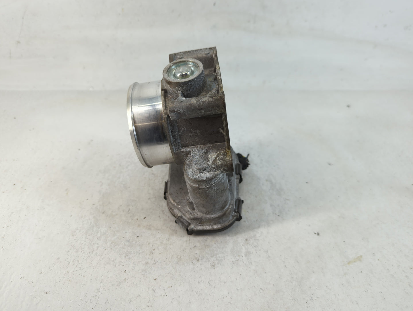 2017-2022 Ford F-150 Throttle Body P/N:HL3E 9F991 AA Fits Fits 2017 2018 2019 2020 2021 2022 OEM Used Auto Parts - Oemusedau