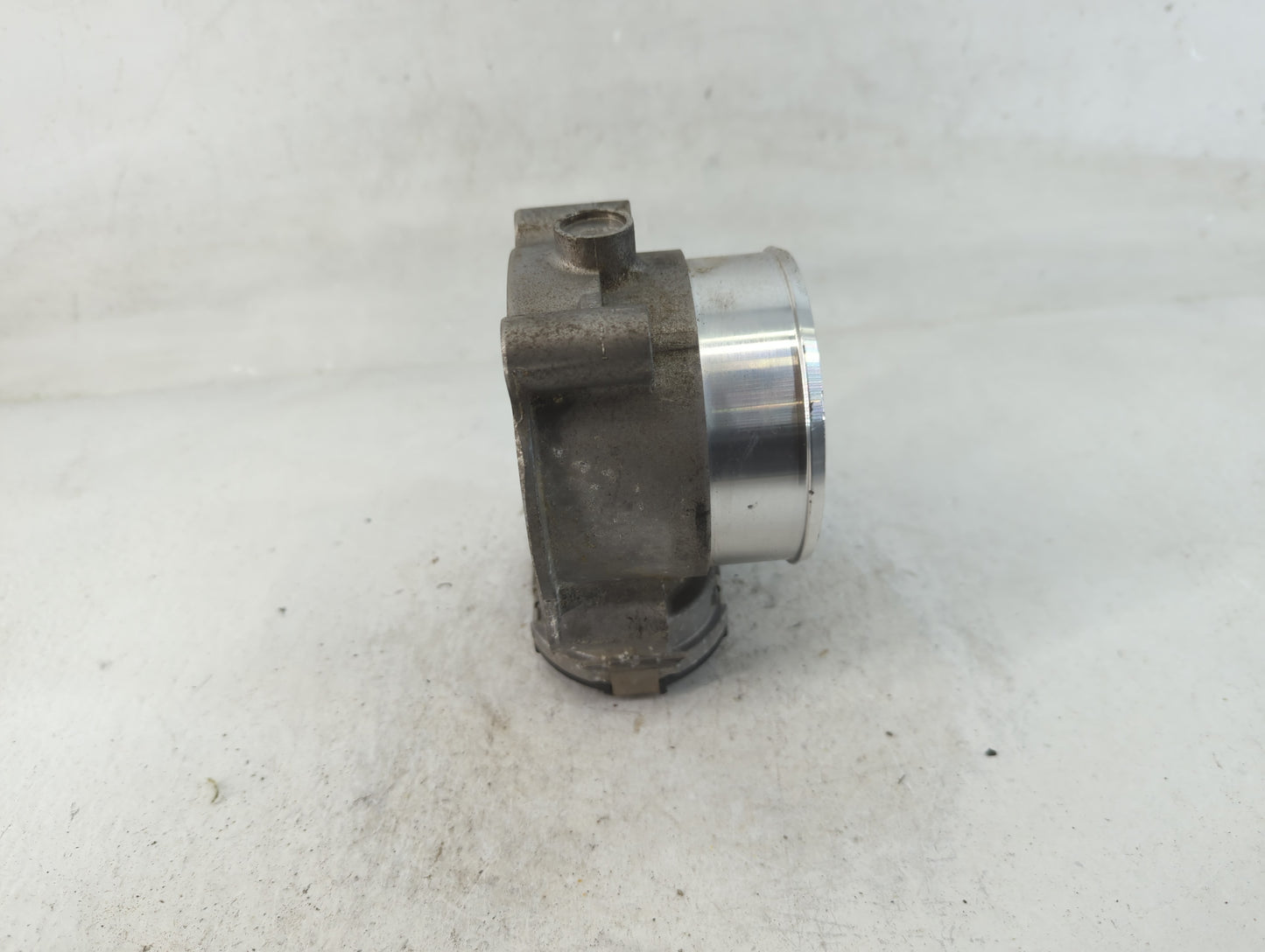 2018-2020 Ford F-150 Throttle Body P/N:JL3E-9F991-AA Fits Fits 2018 2019 2020 2021 2022 OEM Used Auto Parts - Oemusedautopar