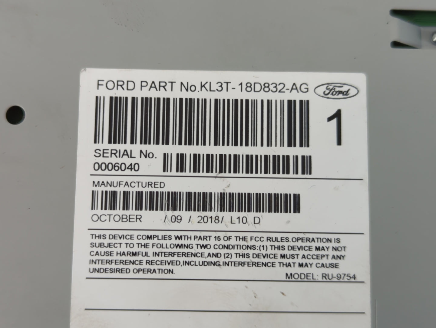 2019-2020 Ford F-150 Radio AM FM Cd Player Receiver Replacement P/N:KL3T-18D832-AG Fits Fits 2019 2020 OEM Used Auto Parts -