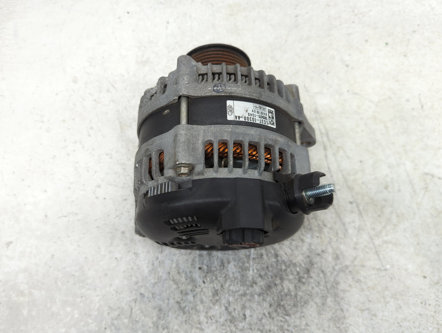 2017-2021 Ford F-350 Super Duty Alternator Replacement Generator Charging Assembly Engine OEM P/N:LC3T-10300-AA HC3T-10300-G