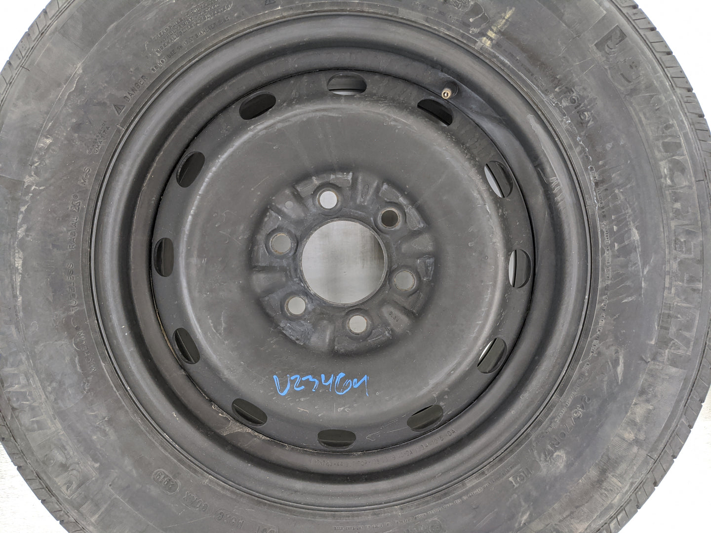 Ford F150 Spare Donut Tire Wheel Rim Oem 1461511 - Oemusedautoparts1.com