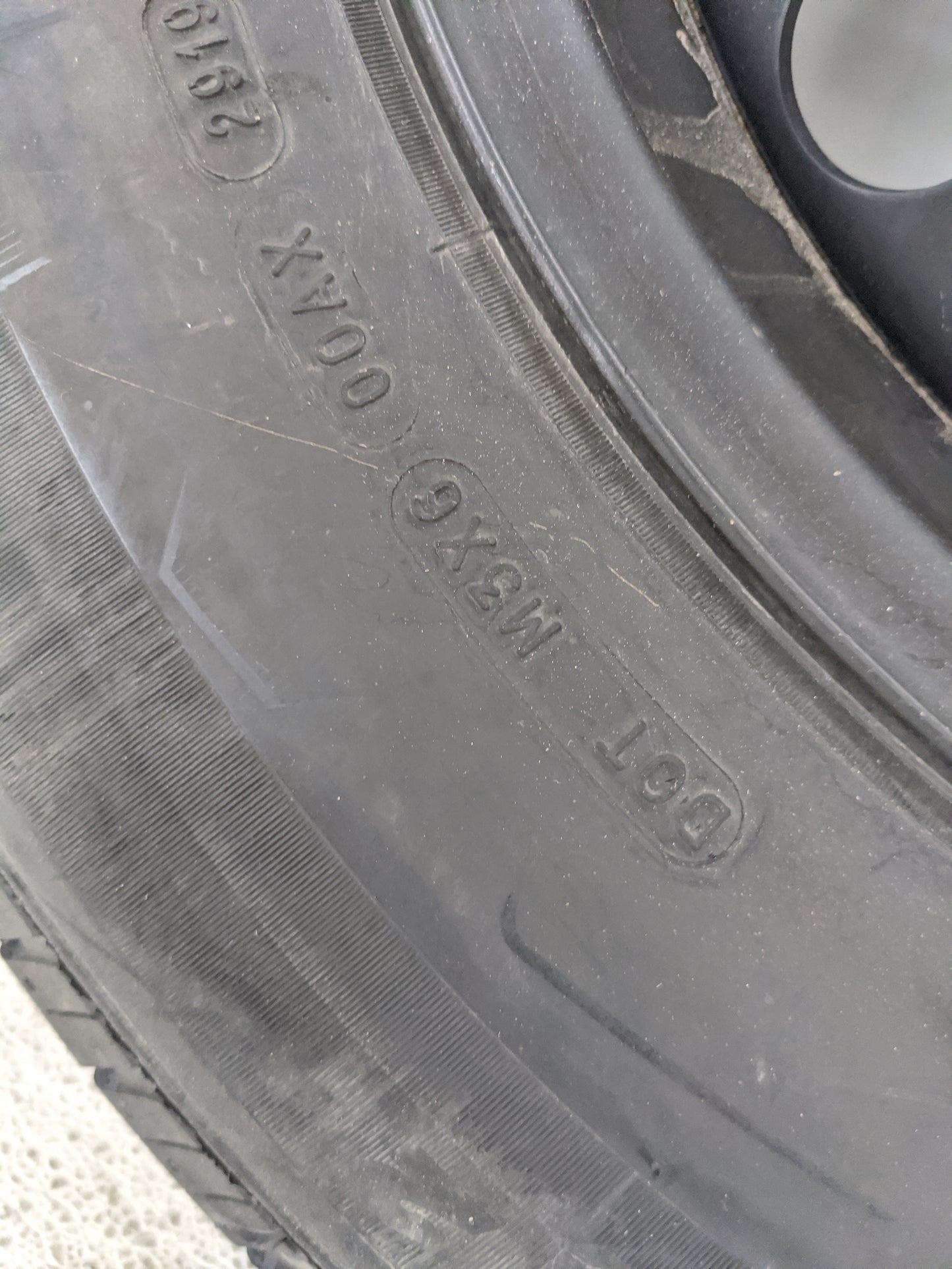 Ford F150 Spare Donut Tire Wheel Rim Oem 1461511 - Oemusedautoparts1.com
