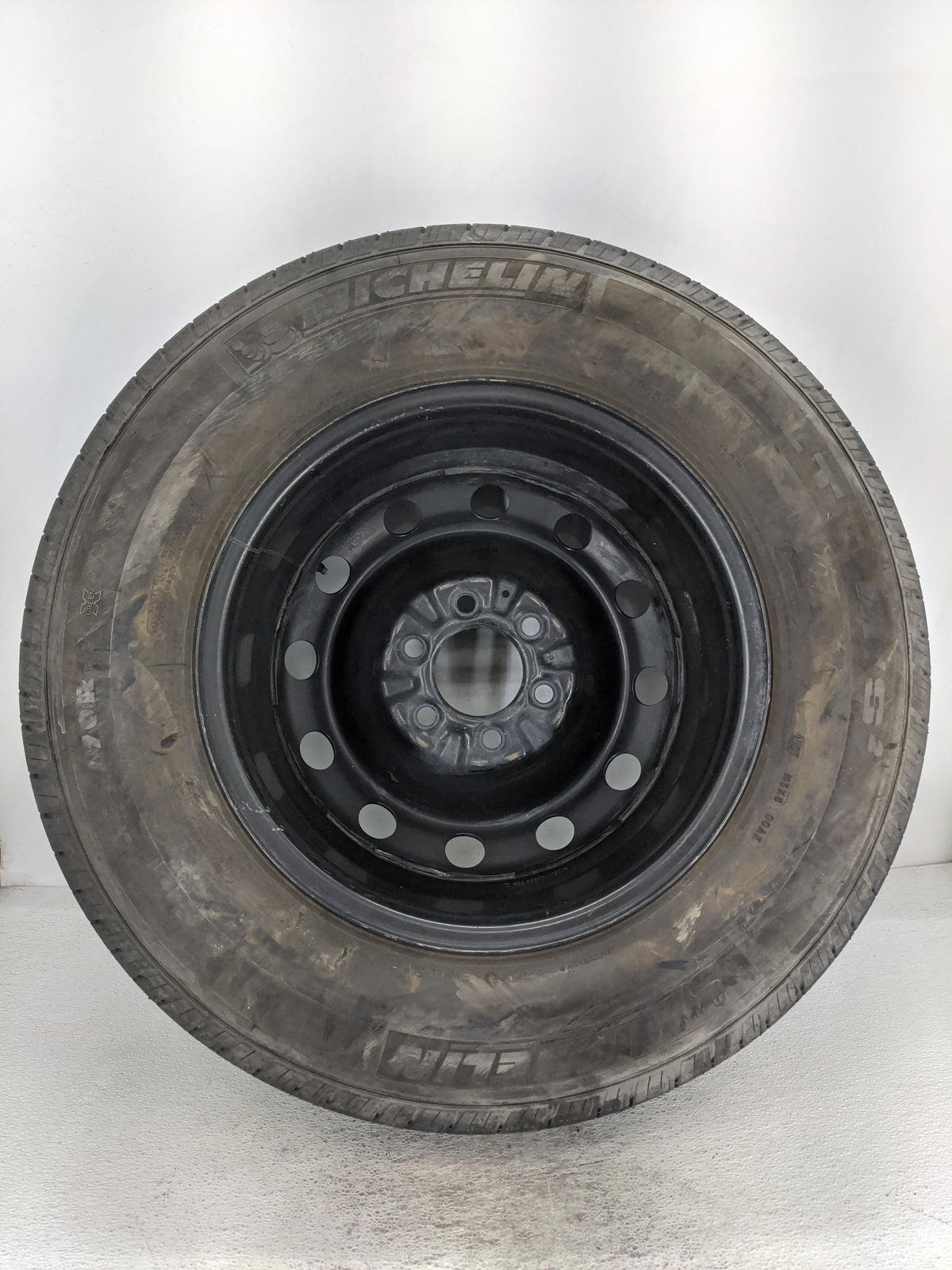 Ford F150 Spare Donut Tire Wheel Rim Oem 1461511 - Oemusedautoparts1.com