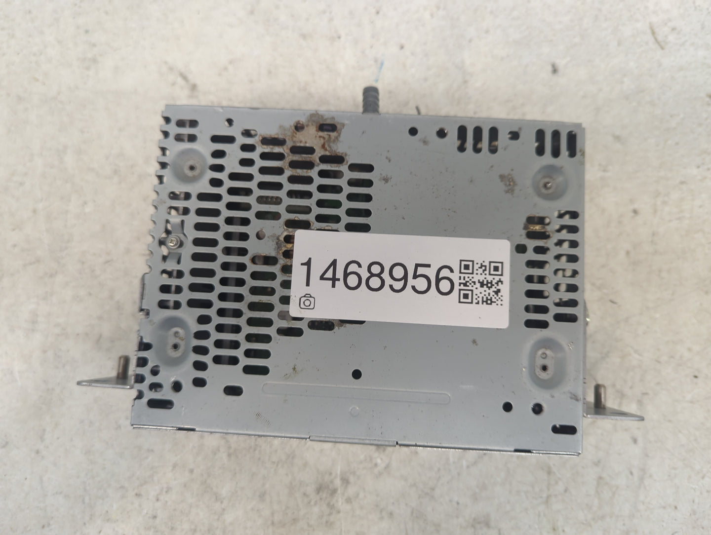 2019 Ford F150 Radio AM FM Cd Player Receiver Replacement P/N:KL3T-18D832-AH RU-9754P-B, RU-9754, 276-1961-46 Fits Fits 2020