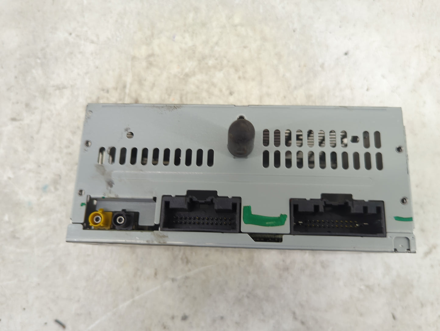2019 Ford F150 Radio AM FM Cd Player Receiver Replacement P/N:RU-9760P-A KL3T-18D832-BG, RU-9760, 276-1961-35 Fits Fits 2020