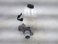 Ford F150 Brake Master Cylinder 1492457 - Oemusedautoparts1.com