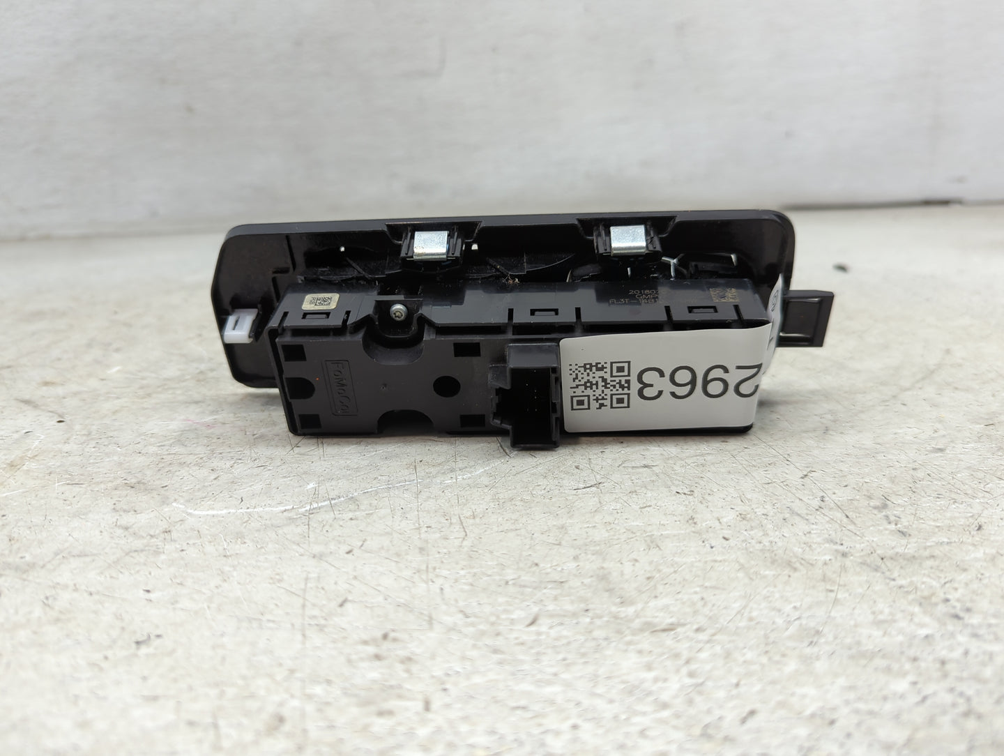 2019 Ford F150 Master Power Window Switch Replacement Driver Side Left P/N:FL3T-14B133-AHW Fits Fits 2015 2016 2017 2018 202
