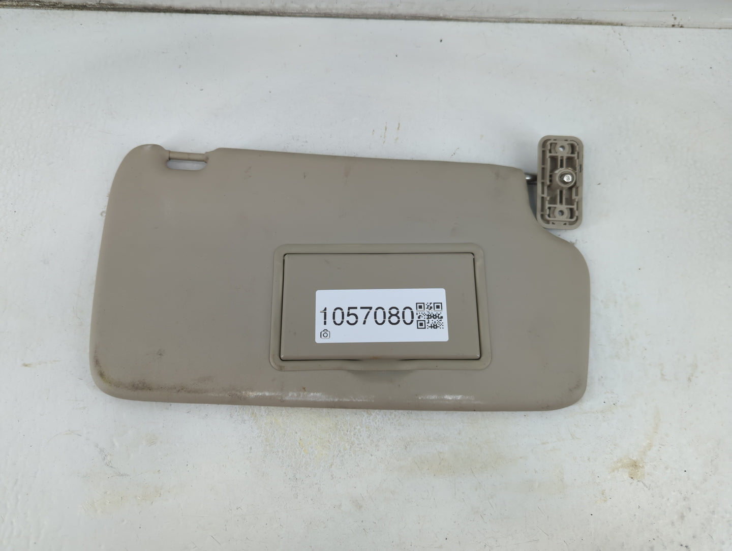 2011-2019 Ford Fiesta Sun Visor Shade Replacement Passenger Right Mirror Fits Fits 2011 2012 2013 2014 2015 2016 2017 2018 2