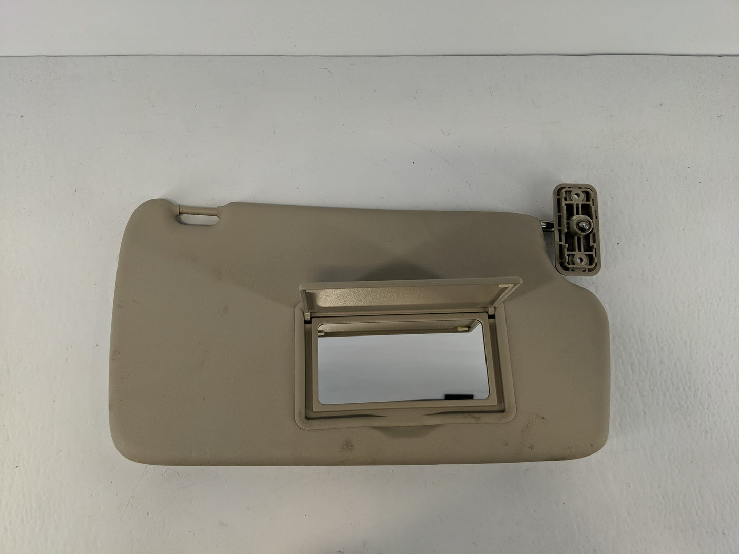 2011-2019 Ford Fiesta Sun Visor Shade Replacement Passenger Right Mirror Fits Fits 2011 2012 2013 2014 2015 2016 2017 2018 2