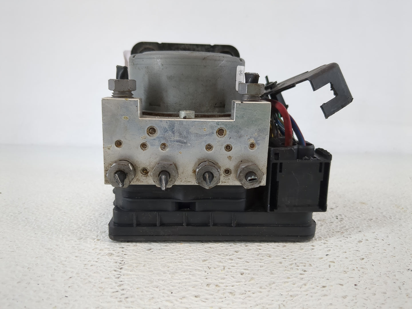 2014-2019 Ford Fiesta ABS Pump Control Module Replacement P/N:D2BC-2C405-FE Fits Fits 2014 2015 2016 2017 2018 2019 OEM Used