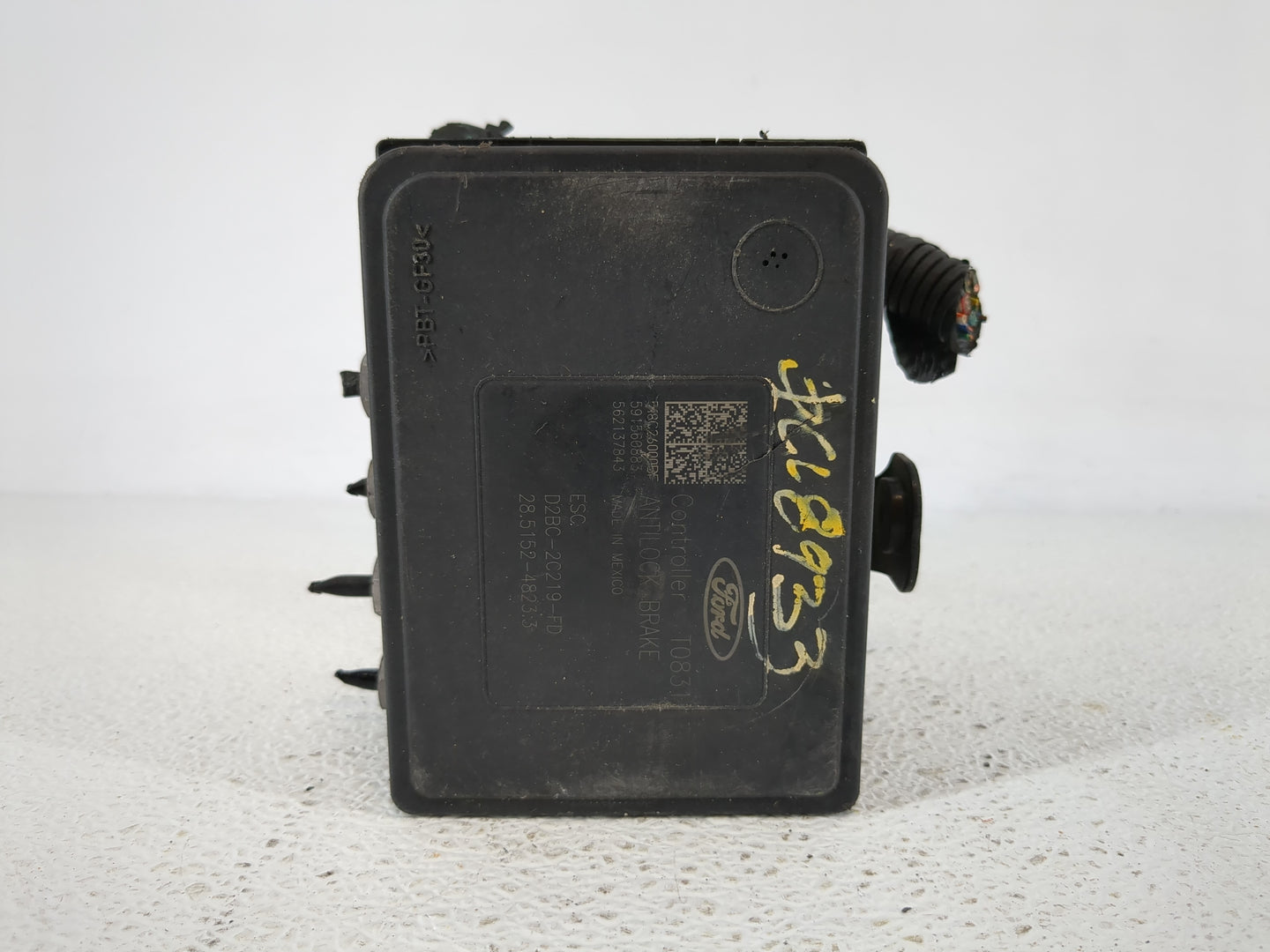 2014-2019 Ford Fiesta ABS Pump Control Module Replacement P/N:D2BC-2C405-FE Fits Fits 2014 2015 2016 2017 2018 2019 OEM Used