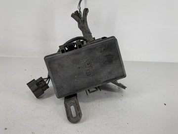 2014-2019 Ford Fiesta Fusebox Fuse Box Panel Relay Module P/N:6003447201 Fits Fits 2014 2015 2016 2017 2018 2019 OEM Used Au